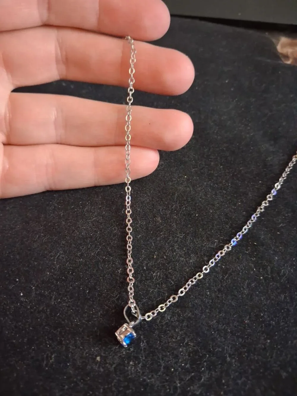 18 inch Blue Solitaire necklace
